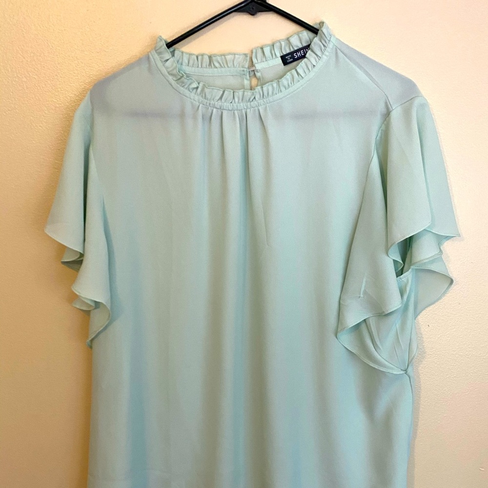 Woman’s Blouse